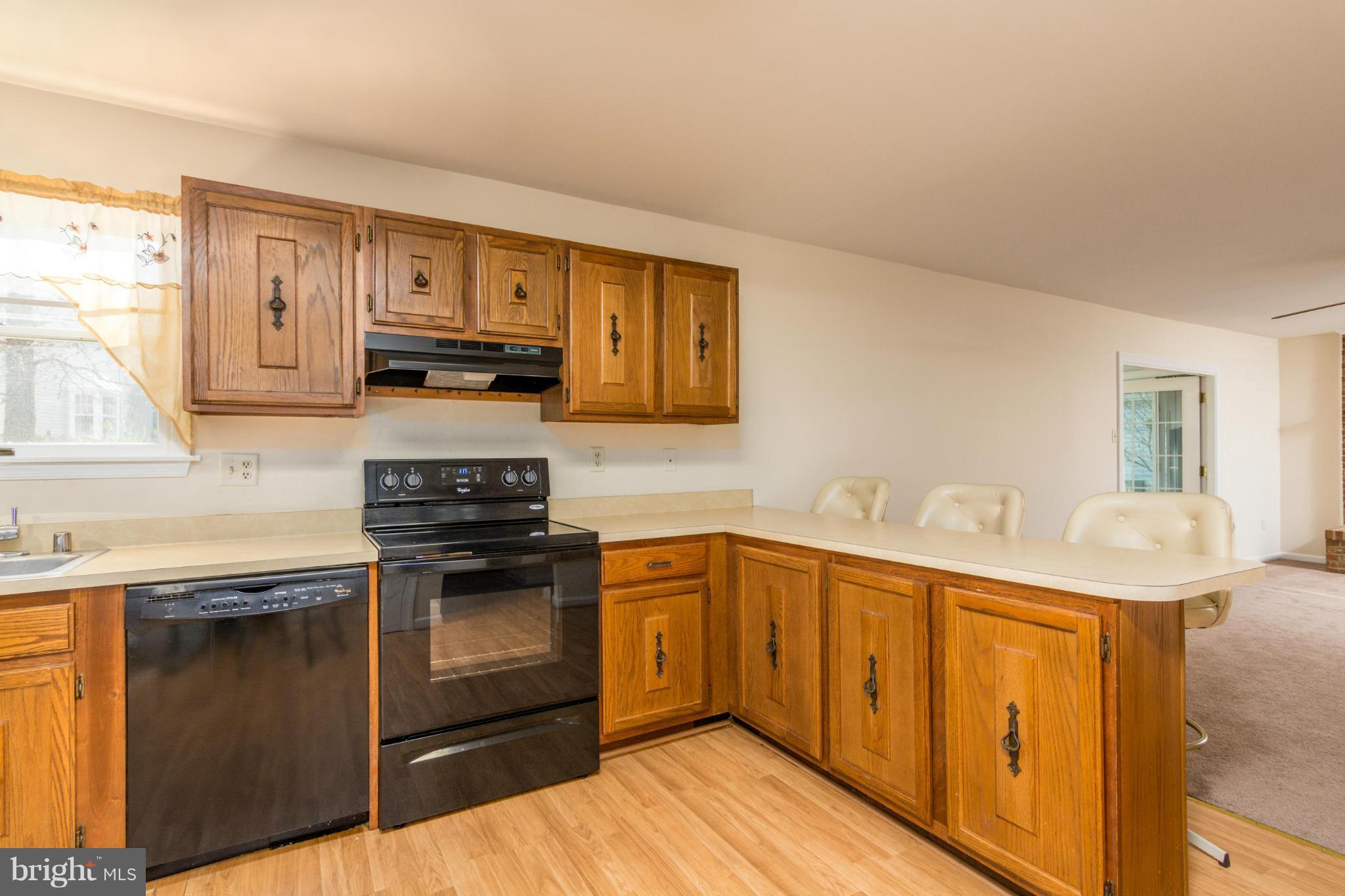 113 Foxwell Bend Road Glen Burnie, MD 21061 - Photo 4 of 19