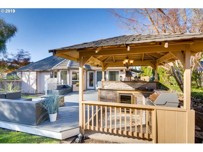 8519 Northwest 19th Avenue Vancouver, WA 98665 - Photo 28 of 32