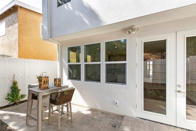 $1,489,000 | 242 Catalina Drive, Newport Beach, CA 92663