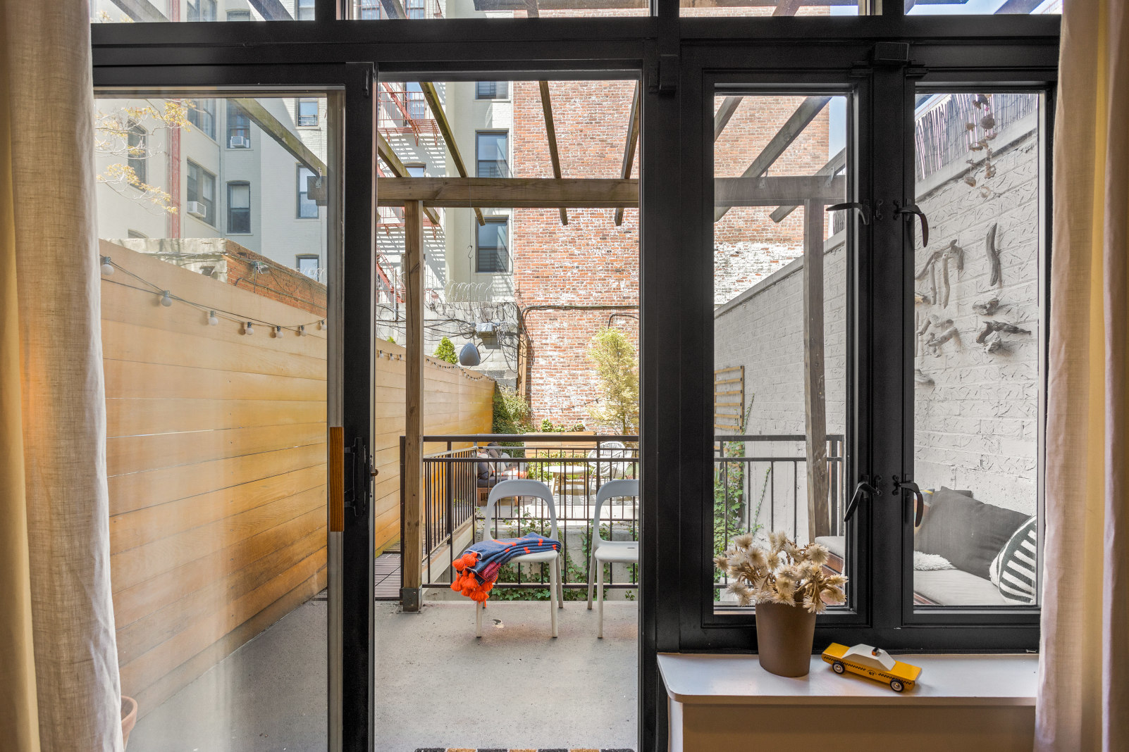 199 Humboldt Street, Unit 1B Brooklyn, NY 11206 - Photo 4 of 12