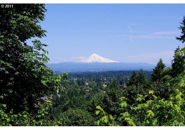 3016 Northeast Rocky Butte Road Portland, OR 97220 - Photo 7 of 8 Gallery Image 7
