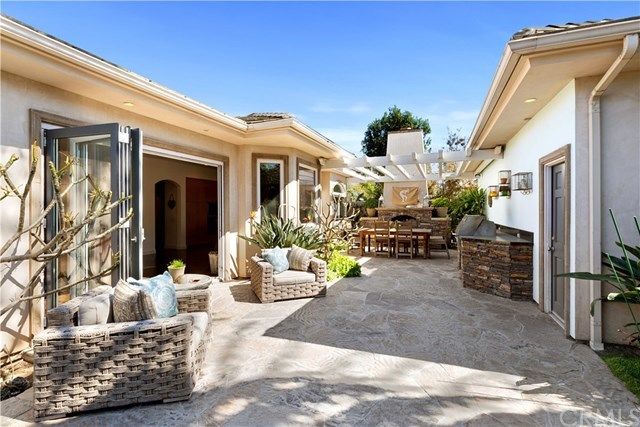 $1,950,000 | 493 Flower Street, Costa Mesa, CA 92627