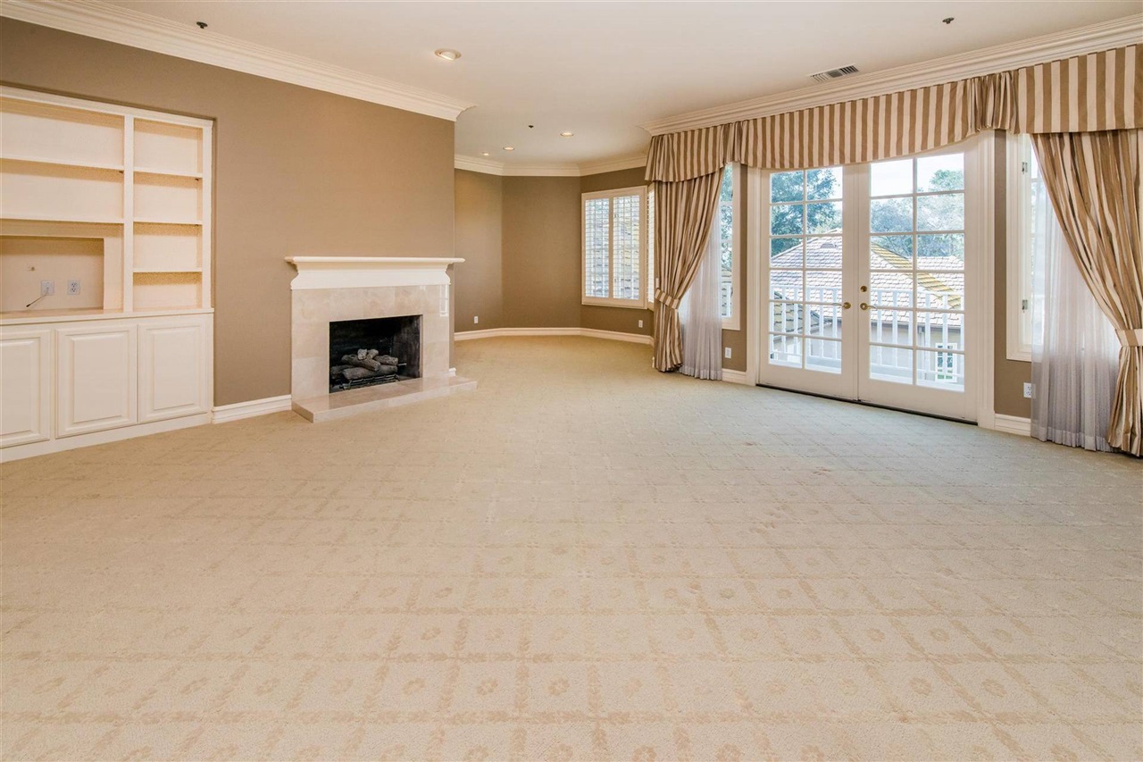 17538 Circa Oriente Rancho Santa Fe, CA 92067 - Photo 13 of 25