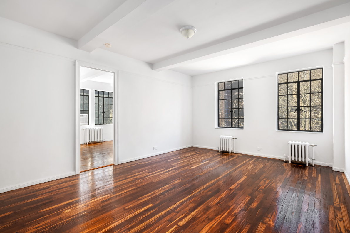 45 Tudor City Place, Unit 418 Manhattan, NY 10017 - Photo 1 of 9