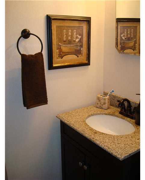 638 Kelso Road Mt. Lebanon, PA 15243 - Photo 10 of 16 Gallery Image 10