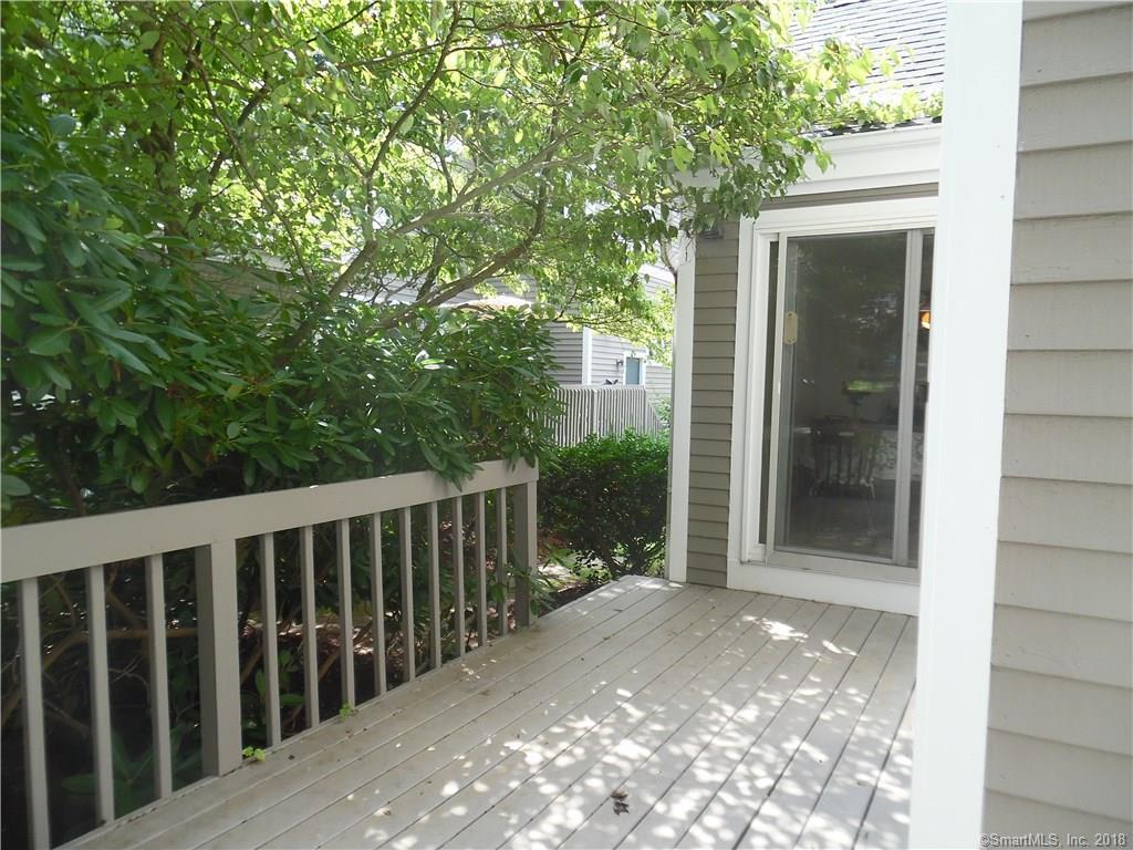 10 Hunting Ridge Farms Road Branford, CT 06405 - Photo 3 of 19