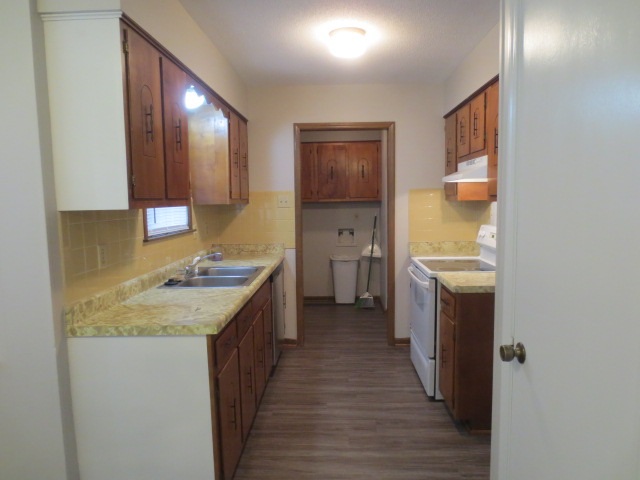 6373 Bardstown Road Bartlett, TN 38134 - Photo 11 of 16