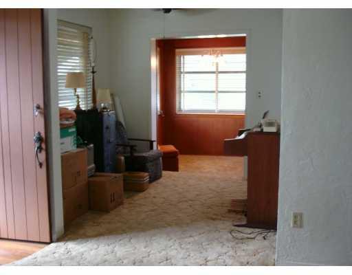 311 Southwest 38th Court Miami, FL 33134 - Photo 8 of 9