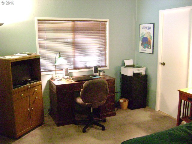 16867 Thompson Road Brookings, OR 97415 - Photo 5 of 28 Gallery Image 5