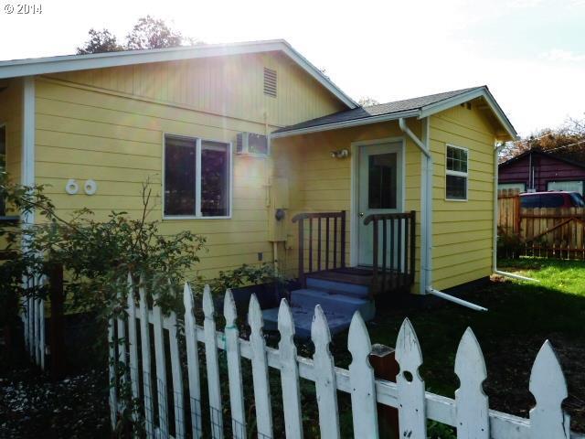 60 Southwest Wheeler Street Winston, OR 97496 - Photo 13 of 16 Gallery Image 13