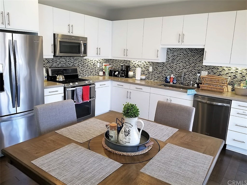 26 Agave Lake Forest, CA 92630 - Photo 3 of 8