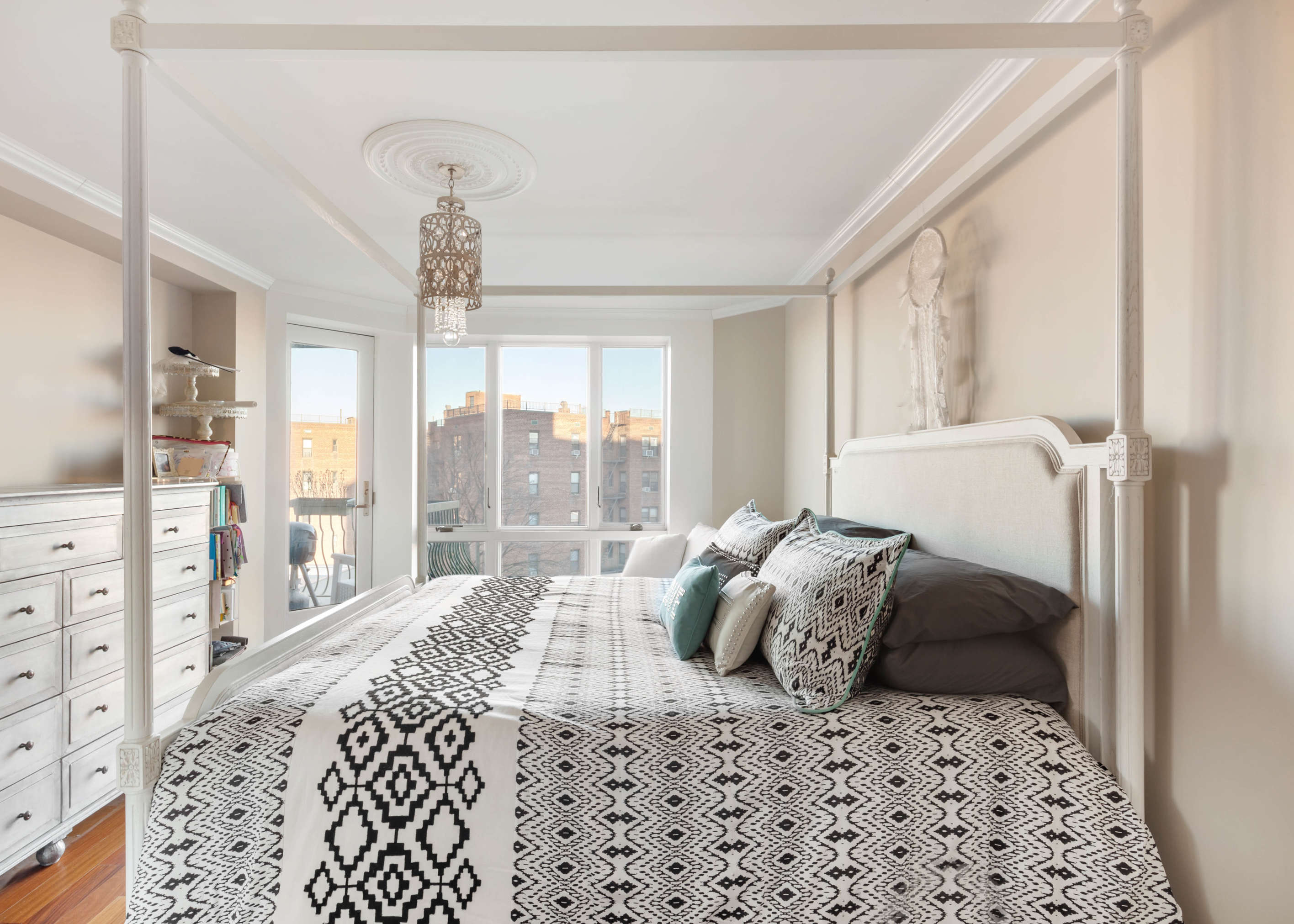 9917 Shore Road, Unit 6B Brooklyn, NY 11209 - Photo 4 of 6 Gallery Image 4