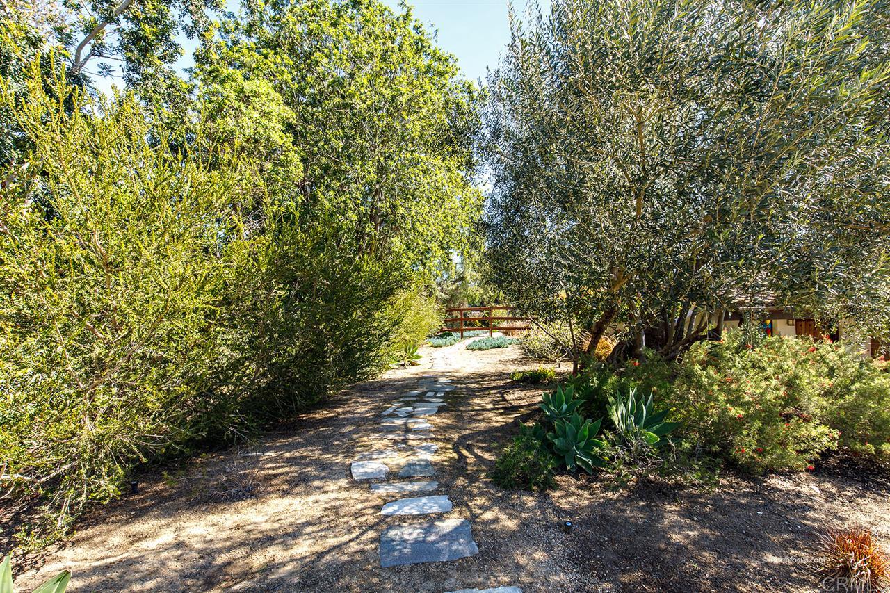 4860 La Jacaranda Rancho Santa Fe, CA 92067 - Photo 20 of 25