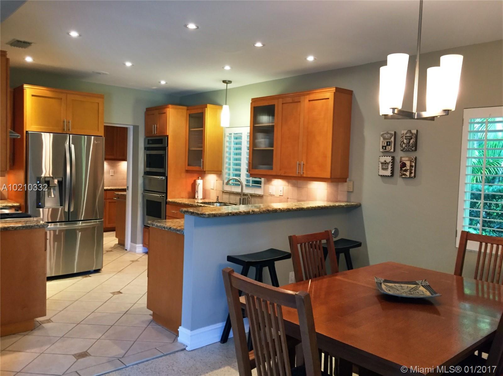 4581 Adams Avenue Miami Beach, FL 33140 - Photo 12 of 34