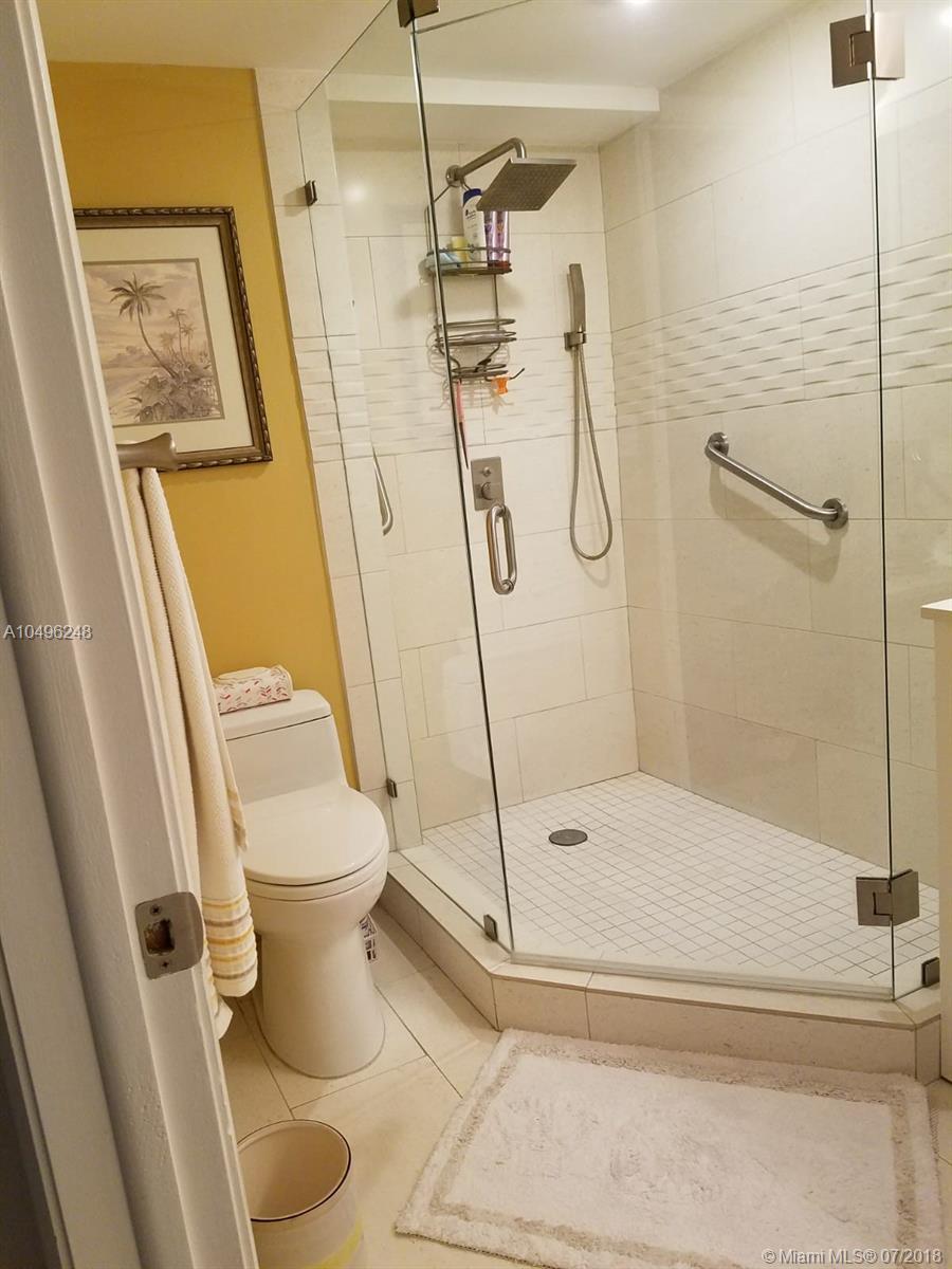 9001 Southwest 94th Street, Unit 106 Miami, FL 33176 - Photo 5 of 24