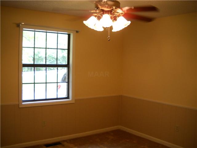 230 Dunaway Road Selmer, TN 38375 - Photo 4 of 14 Gallery Image 4