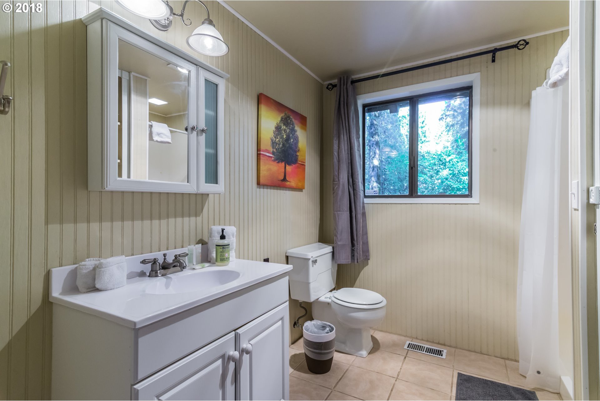 25090 East Arthur Hailey Road Rhododendron, OR 97049 - Photo 11 of 32 Gallery Image 11