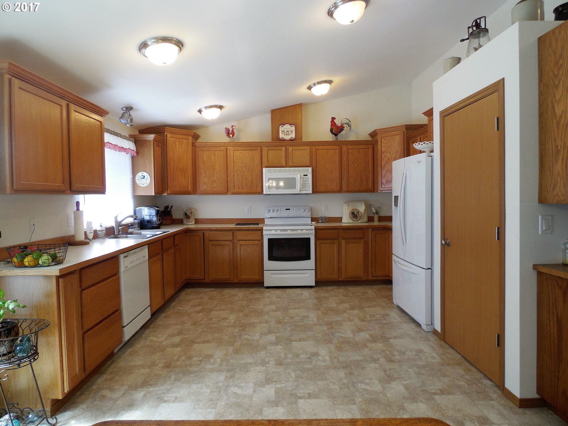 2961 South Myrtle Road Myrtle Creek, OR 97457 - Photo 15 of 32 Gallery Image 15