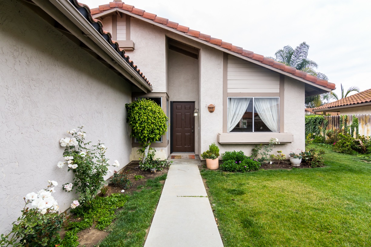 4843 Sumac Place Oceanside, CA 92057 - Photo 3 of 25