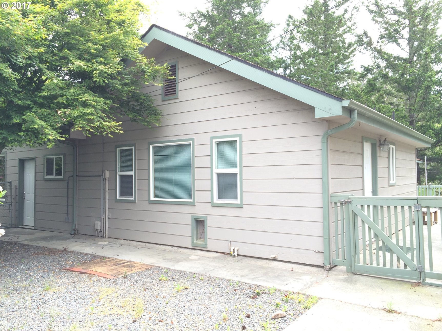 18725 Rock Springs Road Brookings, OR 97415 - Photo 6 of 32 Gallery Image 6