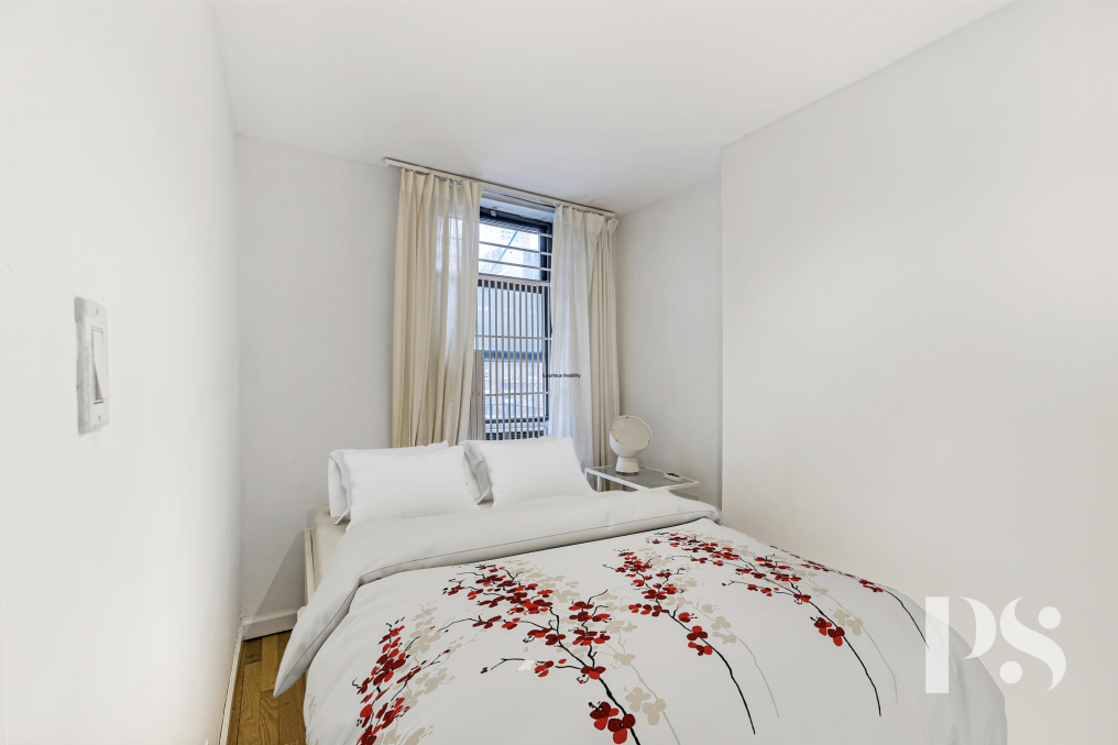 820 10th Avenue, Unit 3 Manhattan, NY 10019 - Photo 8 of 12