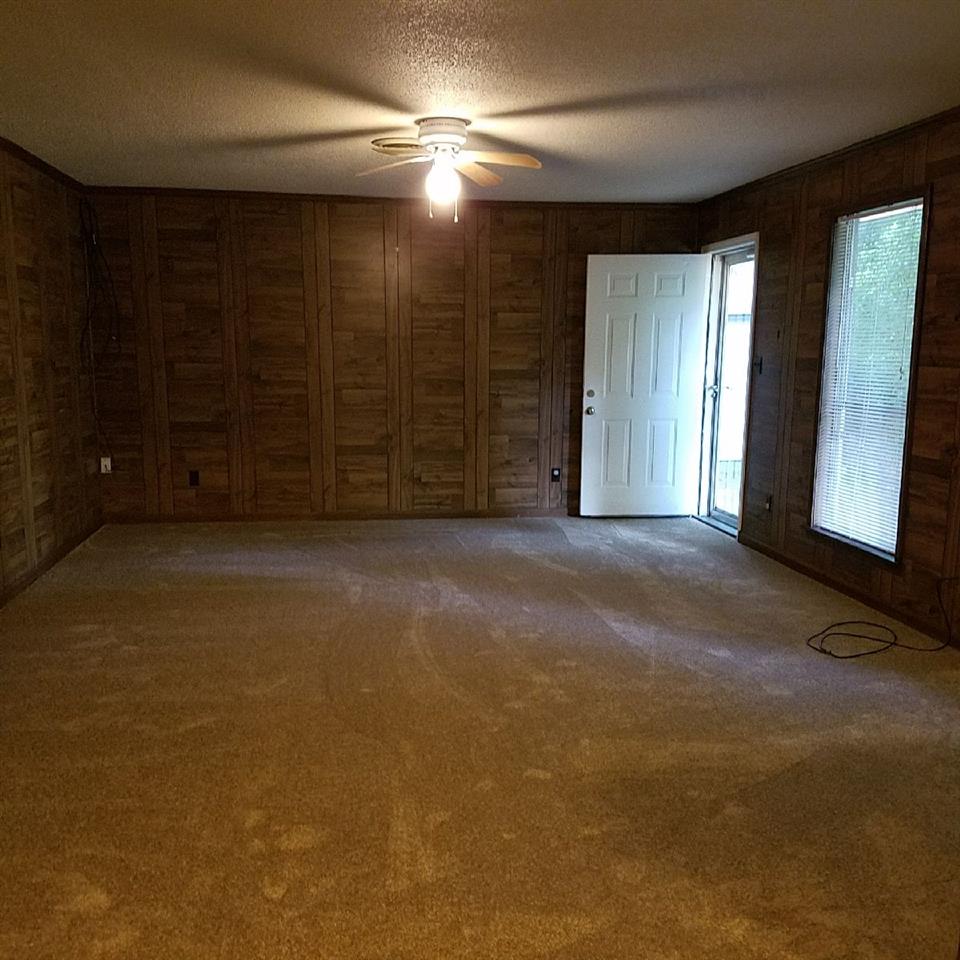 1226 Wellsville Road Memphis, TN 38117 - Photo 3 of 9 Large Great room