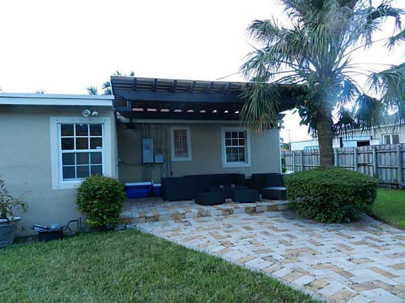 6384 Southwest 39th Terrace Miami, FL 33155 - Photo 12 of 12 Gallery Image 12