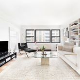 $1,225,000 | 55 East 9th Street, Unit 6L | Greenwich Village