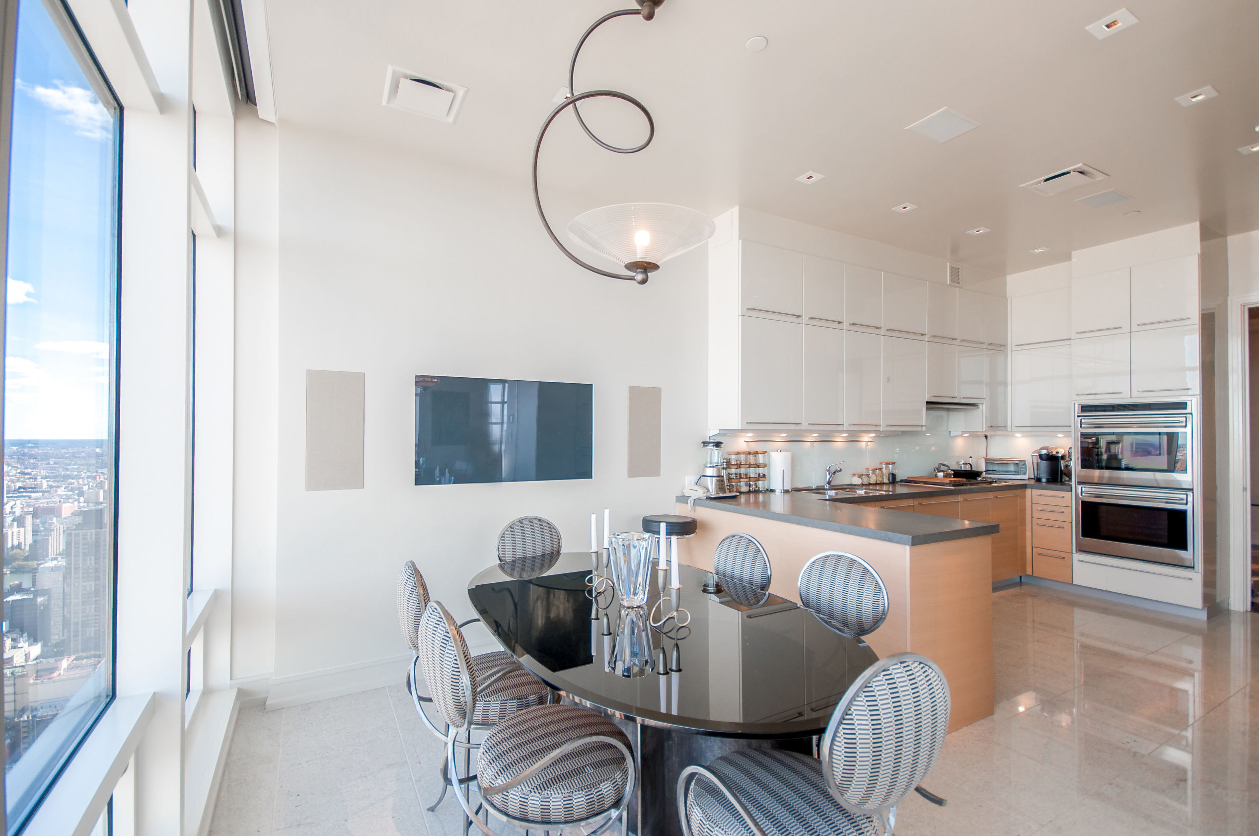 151 East 58th Street, Unit 47A Manhattan, NY 10022 - Photo 6 of 18