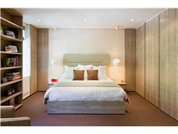 81 Barrow Street Manhattan, NY 10014 - Photo 2 of 6