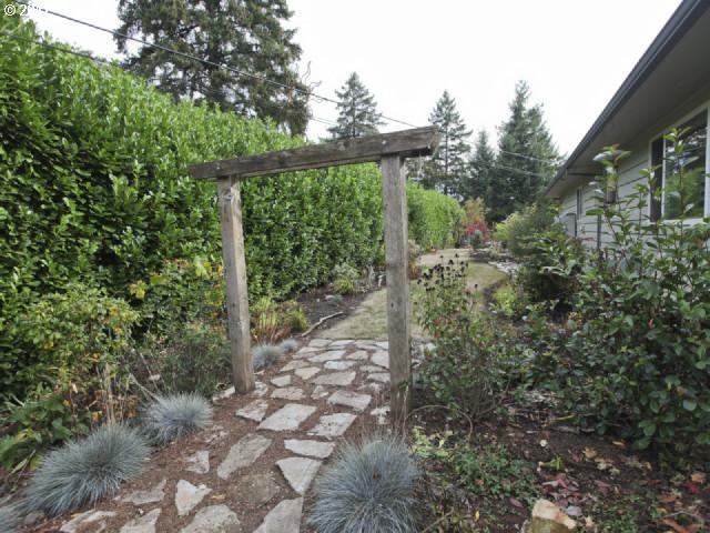 38844 Southwest Hartley Road Gaston, OR 97119 - Photo 1 of 16 Gallery Image 1
