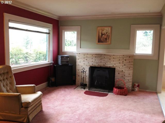 5330 Southwest River Road Hillsboro, OR 97123 - Photo 3 of 16