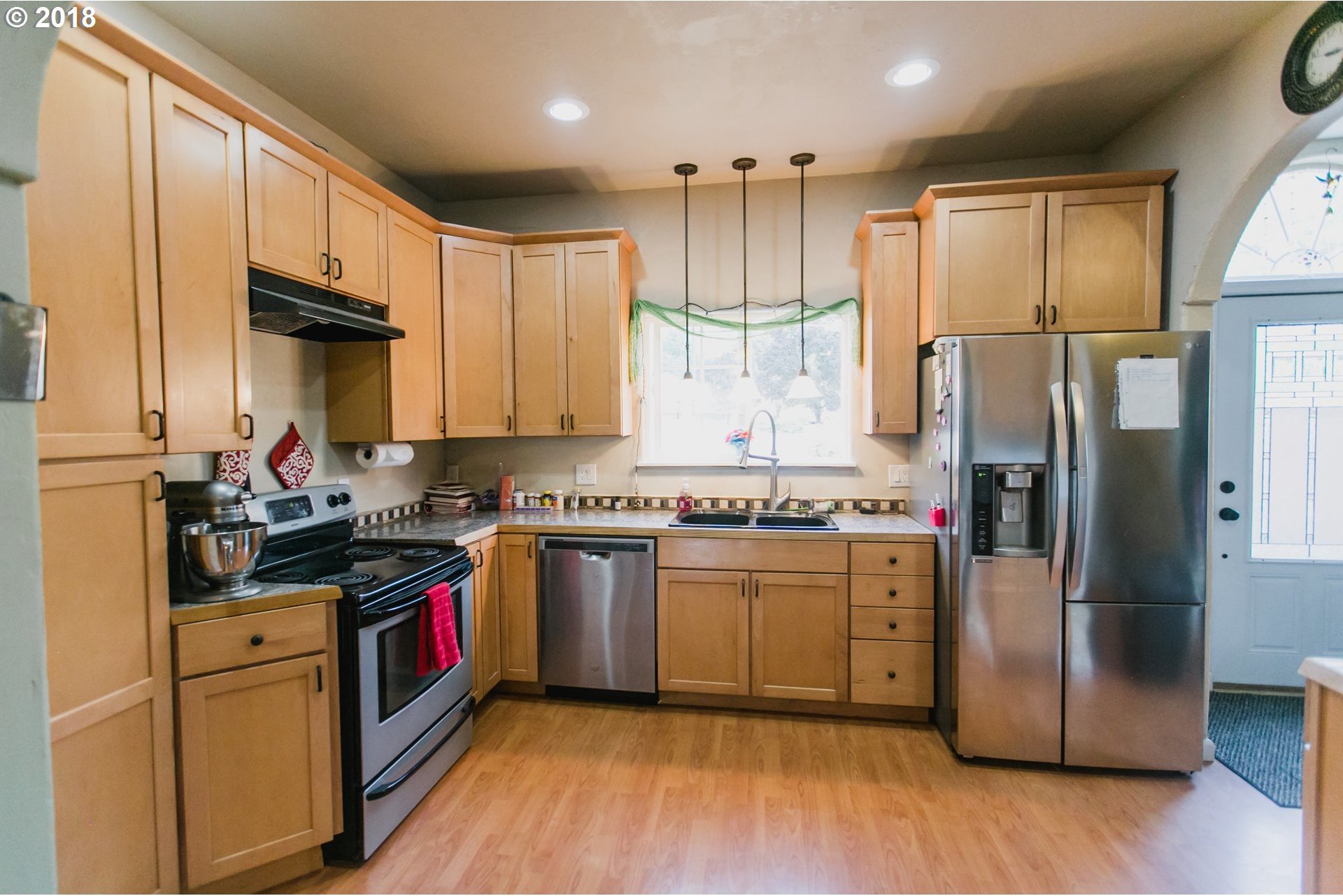 225 Loop Road Myrtle Creek, OR 97457 - Photo 9 of 21 Gallery Image 9
