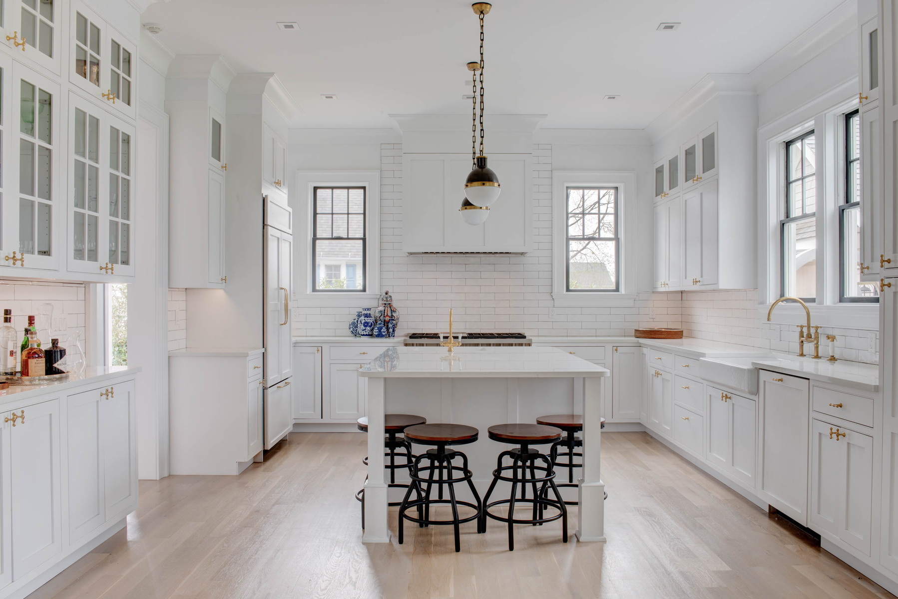 166 Maple Lane Bridgehampton, NY 11932 - Photo 8 of 20