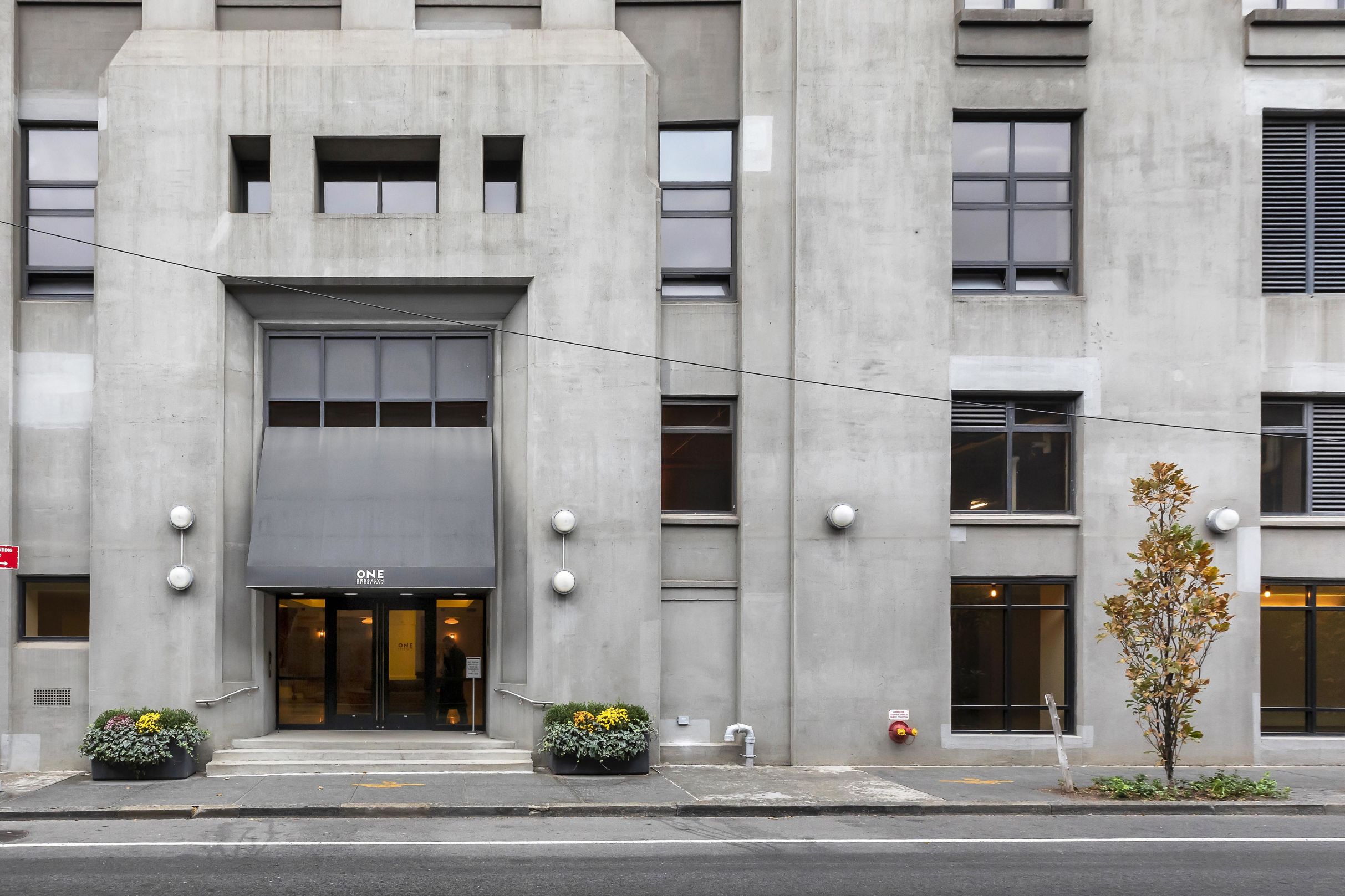 360 Furman Street, Unit 403 Brooklyn, NY 11201 - Photo 5 of 6