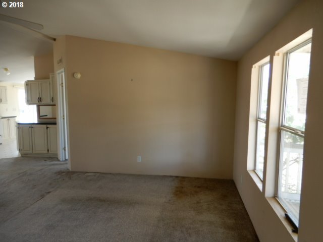 639 Old Town Loop Road Oakland, OR 97462 - Photo 22 of 29 Gallery Image 22