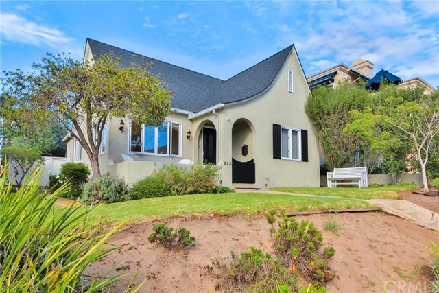 925 15th Place Hermosa Beach, CA 90254 - Photo 3 of 24 Street View