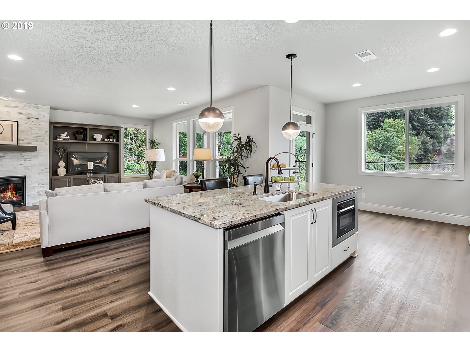 12090 Southwest 173rd Terrace Beaverton, OR 97007 - Photo 10 of 32