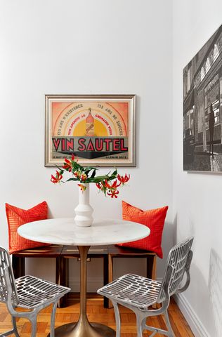 $940,000 | 125 West 12th Street, Unit 1F | West Village