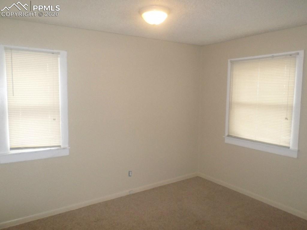 518 Prairie Road Colorado Springs, CO 80909 - Photo 6 of 18