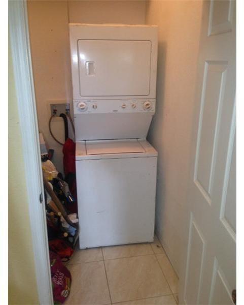 11024 Southwest 237th Lane Homestead, FL 33032 - Photo 12 of 17
