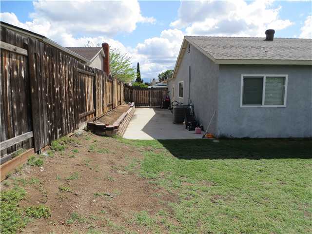 10136 Gem Tree Way Santee, CA 92071 - Photo 5 of 22 Gallery Image 5
