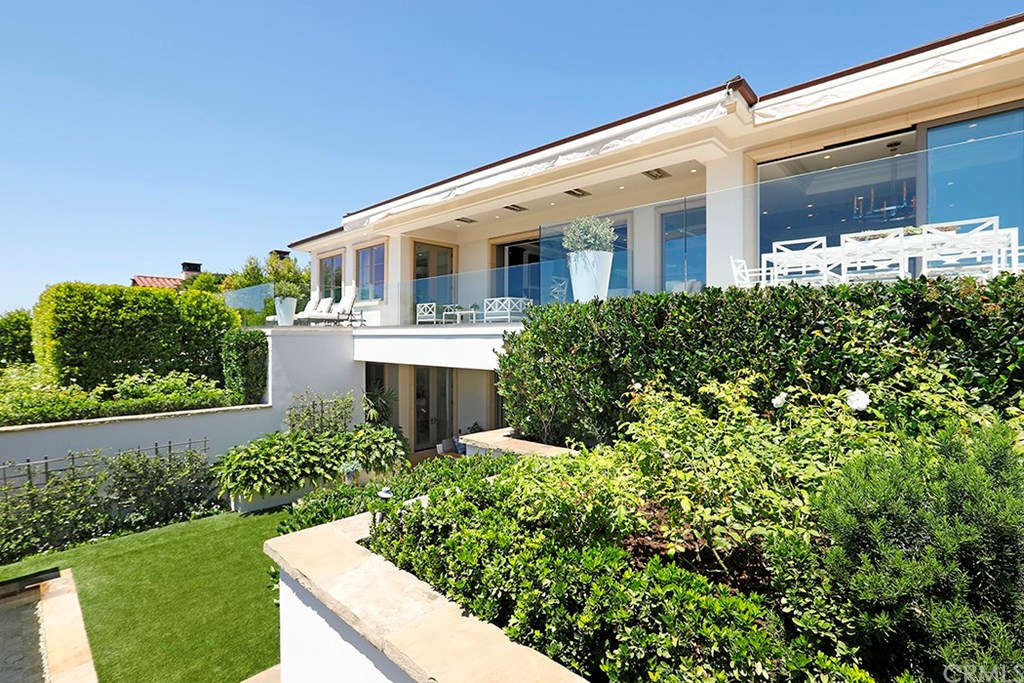 4521 Roxbury Road Corona del Mar, CA 92625 - Photo 38 of 40