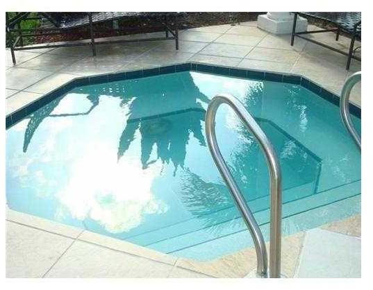 Jacaranda Plantation, FL 33324 - Photo 3 of 14