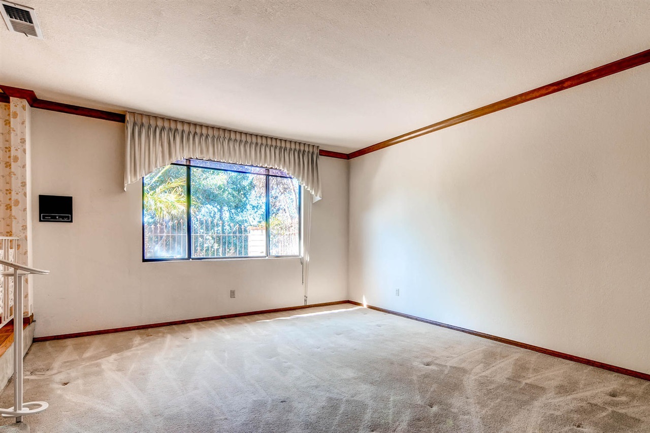 1192 Rippey Street El Cajon, CA 92020 - Photo 5 of 25 Gallery Image 5