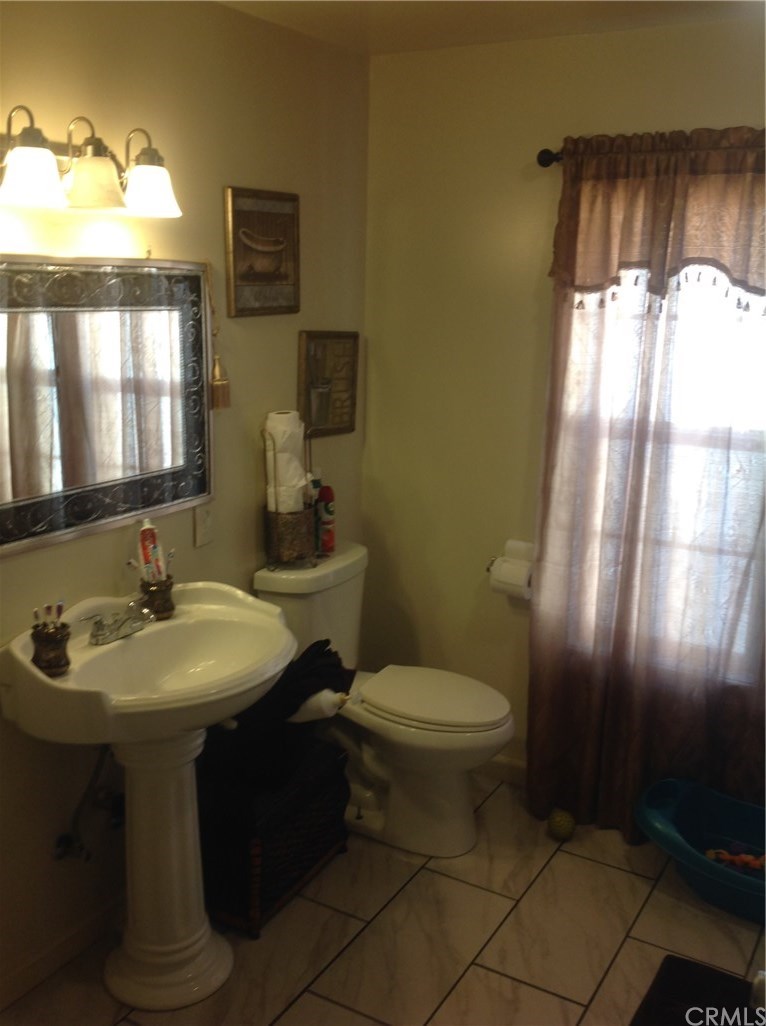 1463 Orange Avenue Long Beach, CA 90813 - Photo 39 of 51