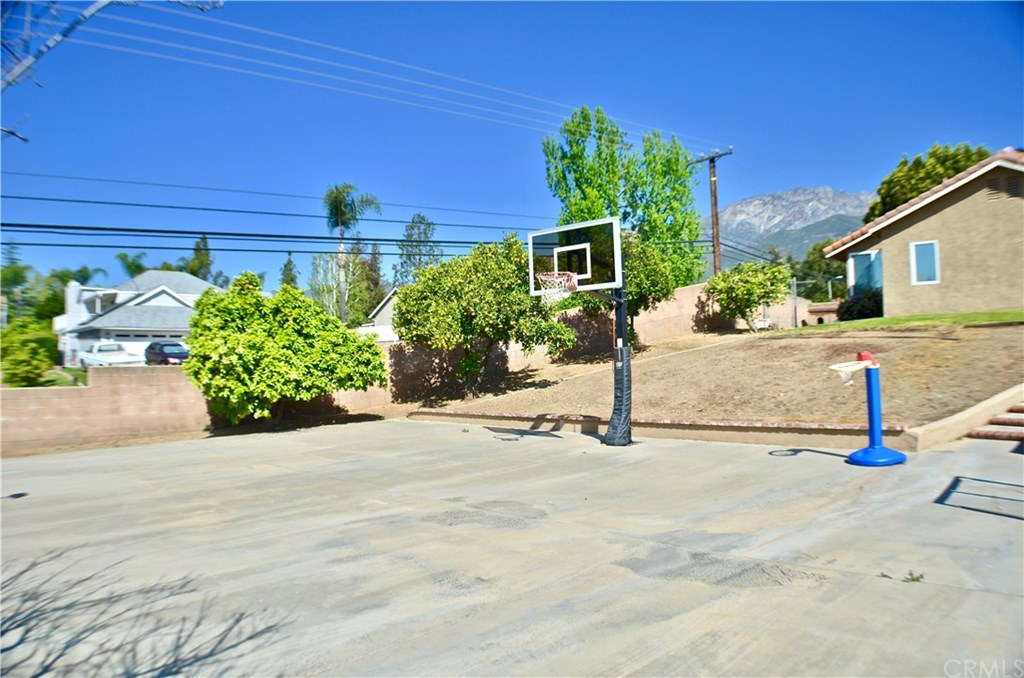 9513 Sunflower Street Rancho Cucamonga, CA 91737 - Photo 35 of 45