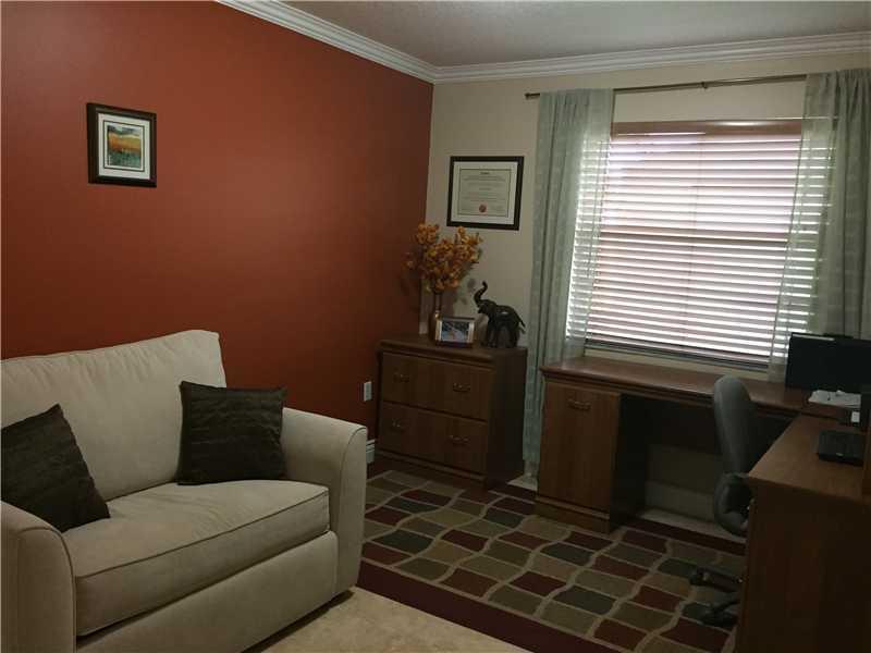 13721 Southwest 280th Terrace Homestead, FL 33033 - Photo 13 of 20