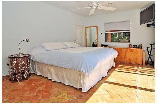 3013 Kirk Street Miami, FL 33133 - Photo 9 of 16