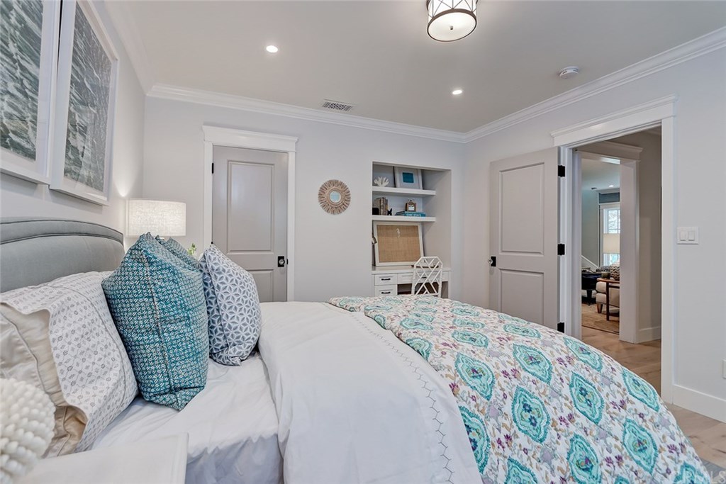 1016 John Street Manhattan Beach, CA 90266 - Photo 39 of 53